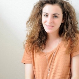 Astrid from Paris | Woman | 31 years old | Aries