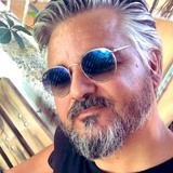Phantomshzn from Columbia | Man | 44 years old | Cancer