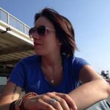 Shana from Antwerp | Woman | 37 years old | Taurus