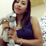 Nur from Central District | Woman | 44 years old | Aries