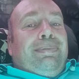 Vincentvancuf7 from Chapelle-lez-Herlaimont | Man | 46 years old | Cancer