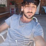 Leo from Erechim | Man | 28 years old | Aquarius