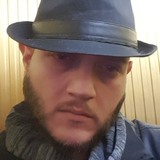 Gennaro from Caserta | Man | 38 years old | Gemini