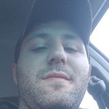 Awhite from Rich Creek | Man | 32 years old | Capricorn