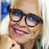 Sharniceeasl9S from Dallas | Woman | 68 years old | Pisces