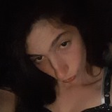 Nini from Knittelfeld | Woman | 32 years old | Aries