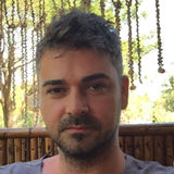 Johnny from Onesti | Man | 38 years old | Pisces