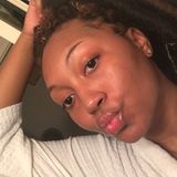 Des from Lancaster | Woman | 29 years old | Capricorn