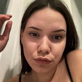 Victoria from London | Woman | 44 years old | Aquarius