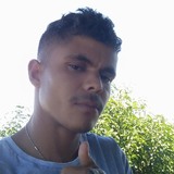Emeson from Pombos | Man | 31 years old | Capricorn
