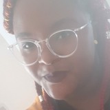 Konate from Paris | Woman | 30 years old | Pisces