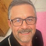 Robichaudlau3V from Beatty | Man | 44 years old | Taurus