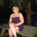 Emerald from Centralia | Woman | 48 years old | Taurus