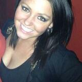 Maeva from New Holland | Woman | 24 years old | Taurus
