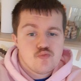 Hugolerg9 from Chapelle-lez-Herlaimont | Man | 25 years old | Cancer