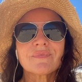 Lynnemegan from Puyallup | Woman | 51 years old | Libra