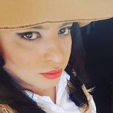 Maury from Aguilares | Woman | 39 years old | Gemini