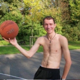 Mike from Brakel | Man | 37 years old | Cancer
