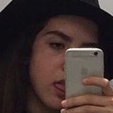 Ll from Budapest | Woman | 26 years old | Taurus