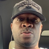 Aurel from Montreal | Man | 41 years old | Aquarius