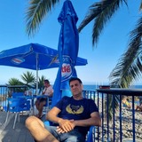 Hossainomidaj from London | Man | 44 years old | Capricorn