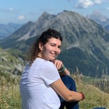 Claudia from Geneve | Woman | 29 years old | Aries
