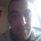 Welshman from Llanelli | Man | 42 years old | Capricorn