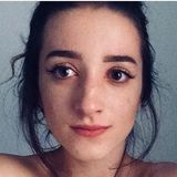 Emma from Prague | Woman | 26 years old | Aries