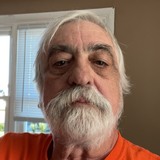 Ronb12F from Philadelphia | Man | 63 years old | Sagittarius
