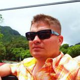 Dennis from Jaco | Man | 41 years old | Aries
