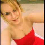 Dakota from Hyde Park | Woman | 31 years old | Libra