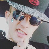 Dmoore from Smithville | Man | 32 years old | Aries