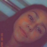 Paloma from Sangão | Woman | 25 years old | Capricorn