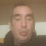 Frau from Roma | Man | 52 years old | Aquarius