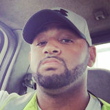 Nick from Franklin Park | Man | 32 years old | Capricorn