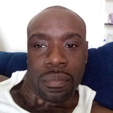 Chocolate from Newburgh | Man | 38 years old | Leo