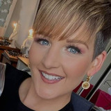 Hneales from Manila | Woman | 42 years old | Taurus