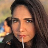 Dora from London | Woman | 44 years old | Pisces