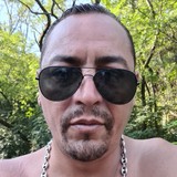 Toonj from Valence | Man | 46 years old | Libra
