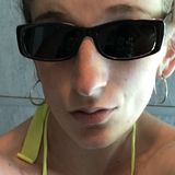 Dezi from Beckley | Woman | 31 years old | Aries