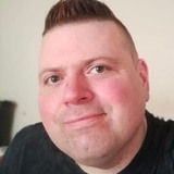 32Edwardlj from Battersea | Man | 44 years old | Aries