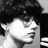 Val from Montevideo | Woman | 30 years old | Aries