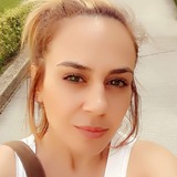Zeliha from Istanbul | Woman | 37 years old | Aquarius