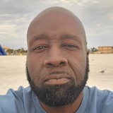 Robertnorwooay from Union City | Man | 54 years old | Pisces