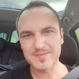 Ricky from Lausanne | Man | 46 years old | Aquarius