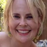 Rachael from London | Woman | 43 years old | Aries