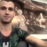 Gurii from Hamburg | Man | 31 years old | Aries