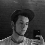 Kaufma from Langnau | Man | 33 years old | Aries