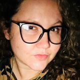 Bia from Jales | Woman | 33 years old | Leo