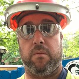 Randall from Roseville | Man | 43 years old | Capricorn